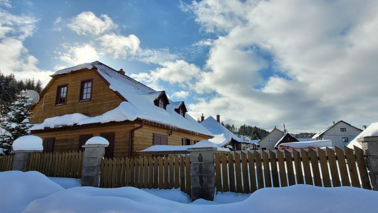 Holidayhouse Chalupa Alzbetka Vazec Bagian luar foto